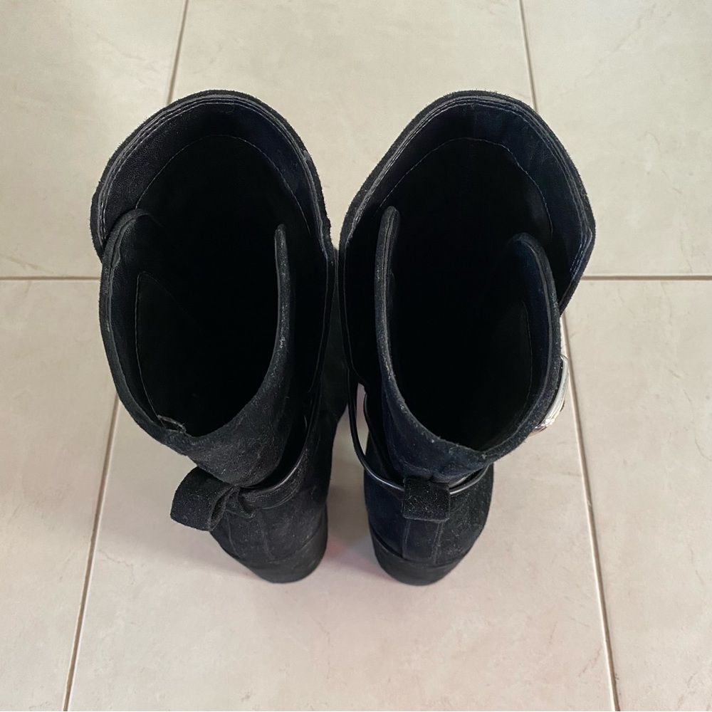 Vince Camuto Genuine Suede Black Booties. Size 6.5 - Picture 6 of 6